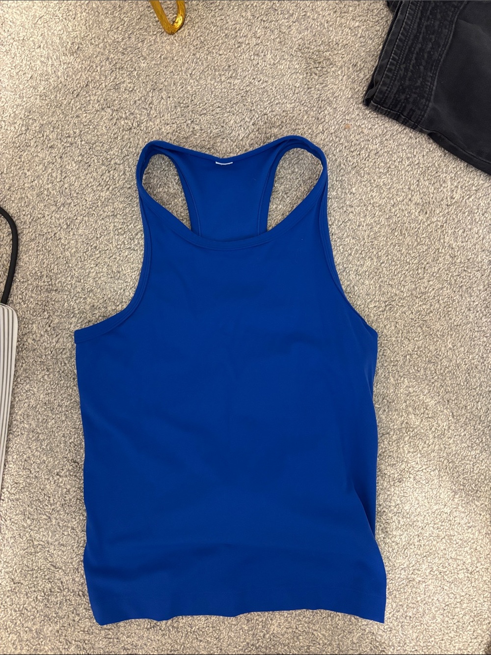 Lululemon M workout top - Picture 1 of 2